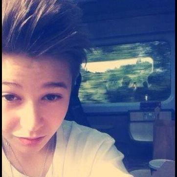 Leondres baby.Bambino.Follow me.