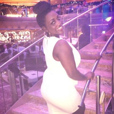 Old enough to know BETTER, young enough not to give a F*CK #teamMOMMY !