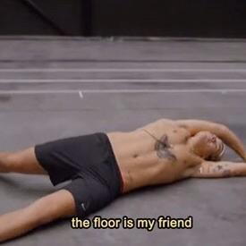 harrehhhhquick's profile picture. RT THIS LINK AND FOLLOW @spinningnxrry BC SHE GAVE YOU A FREE FOLLOW