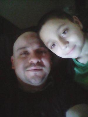 hey I am tony follow me and i love mincraft