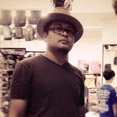 Akun Riil | Support Management PCMS | penggemar kopi hitam | penikmat hidup | pembelajar | property investor | menjalankan tugas untuk bahagia
