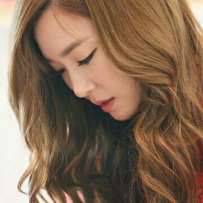 Girls Generation's Tiffany - ©1989