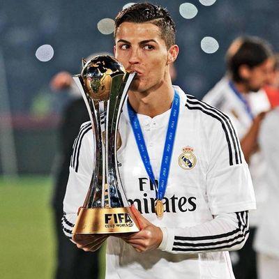 ‏الحمدلله ؛ يفيقُ بها قلبّي و تحيا كُل أمالي  ،،،،