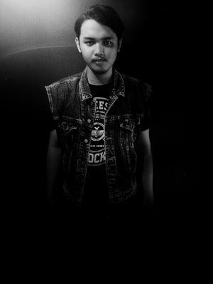 Faith & Trust | Owner Kripik Singkong Mpicro Chip | @berruproject #Dia | @AFamouspunk | Ella Destiana