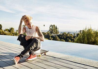 εїз I love music ♫. Justin Bieber is my hero ♥. Belieber for life ∞ Miley Cyrus ♥ 1D ♥