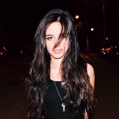 ola acabei de lhe dar follow gratis agora vc poderia seguir a conta @laurenojenta ?? esta em meta pfvr nao ignora, agradeço desde ja