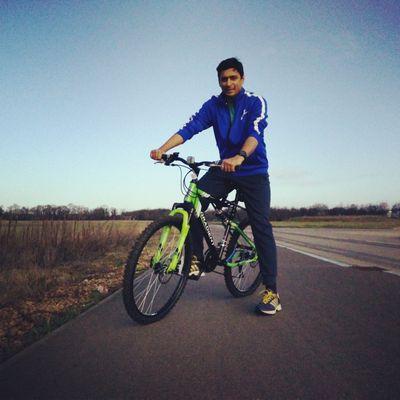 Consultant by profession. Full Marathon aspirant \m/. Music, movies, blogging & internet interest me!  https://t.co/Zf5zvWn3ZL