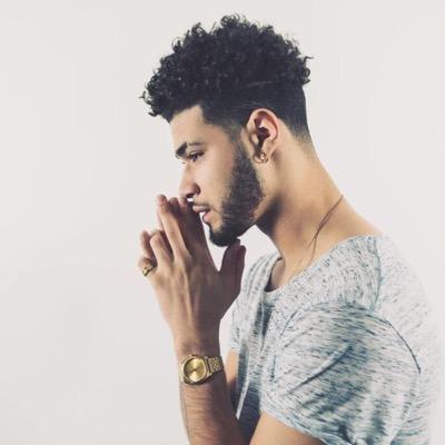 LISTENTOYONCE's profile picture. 