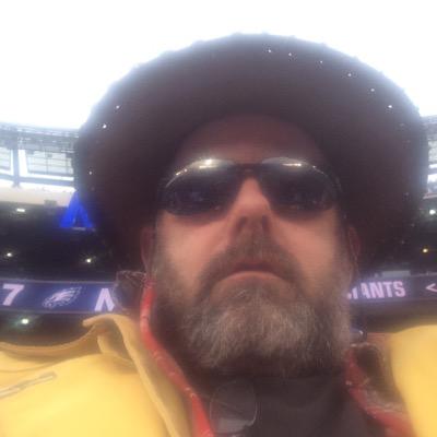 gdevine872's profile picture. 