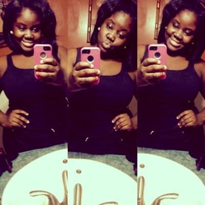 Stylist ✂ Biology Major SCSU 17'❤ Snapchat: suzzie_c IG: _khalia19