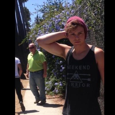 dm me for a rt spree on your account