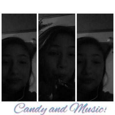 I love bands!!!!! Rock music is my favorite!!