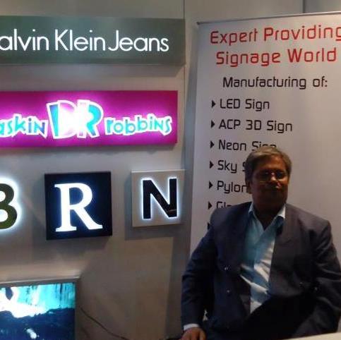 IF YOU ARE LOOKING FOR SIGNAGE  SOLUTION CALL ME On  07506804211