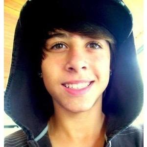 boytoytroy69's profile picture. sports-baes-food