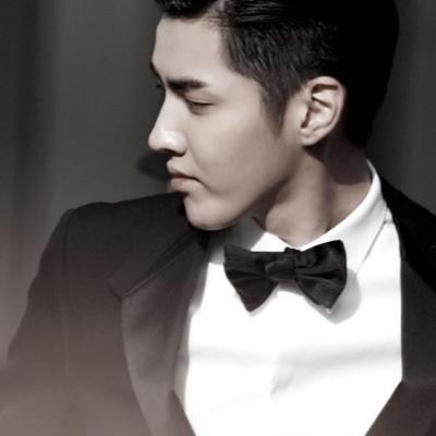 actor and singer wu yifan. no drug will be ever as addictive as nana's smile.