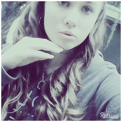 NicoleL71758239's profile picture. •❤We dat cute couple tho❤ •Taken.... Johnny Walton... #mce •⚾this princess wears cleats⚾•5'0