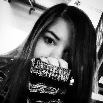 Follow me on instagram @itsmeagan_kay Senior at West Salem.
In colorguard. Dance is my passion.
