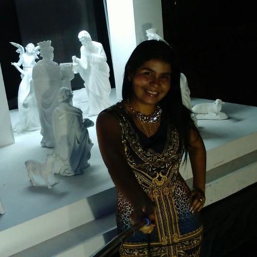 LilyMargarethAP's profile picture. Hi!19años!Amo a Dios! Bailar mi pasión♥ ! fut ing. mecanica :D amo a mifamilia!mato por @nickjonas y por @Harry_Styles! 1D Jonas Brothers! HP amo la musica