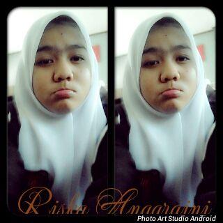 RiskaNose41's profile picture. 5 bulan itulah yang aku impikan , semoga saja waktu berlalu dengan cepat dan dalam keada'an baik :) :*