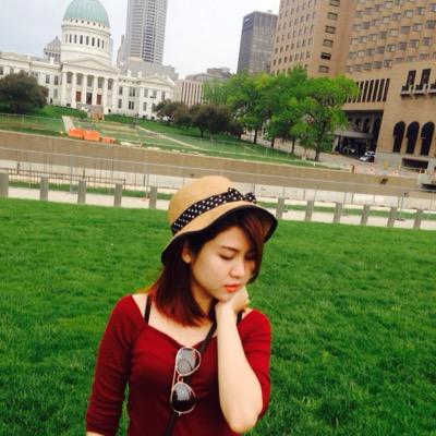 ManidaMi's profile picture. just an ordinary girl on Earth who has a dream and desire to succeed.