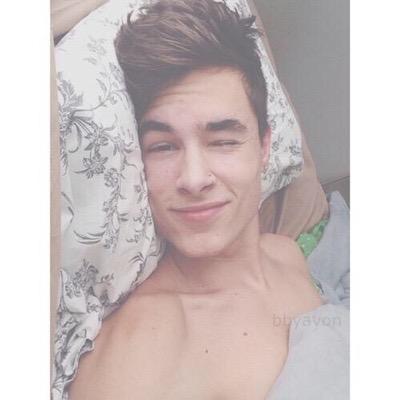 FOLLOW ME AND FOLLOW BACK!