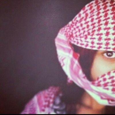حمودي من جده وعمري 18
InstagraM: mmooddii__11
KiK:mmooddii__11