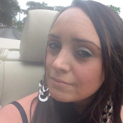 paula_fear's profile picture. 