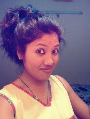 A HR professional - An artist by nature - Love to laugh and live life to the fullest