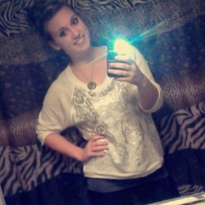 AudreyTroyer's profile picture. I'm Audrey. I'm 21 with an amazing daughter named Avery who I'm thankful for everyday.