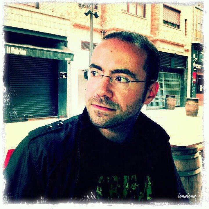 dvillagrag's profile picture. 