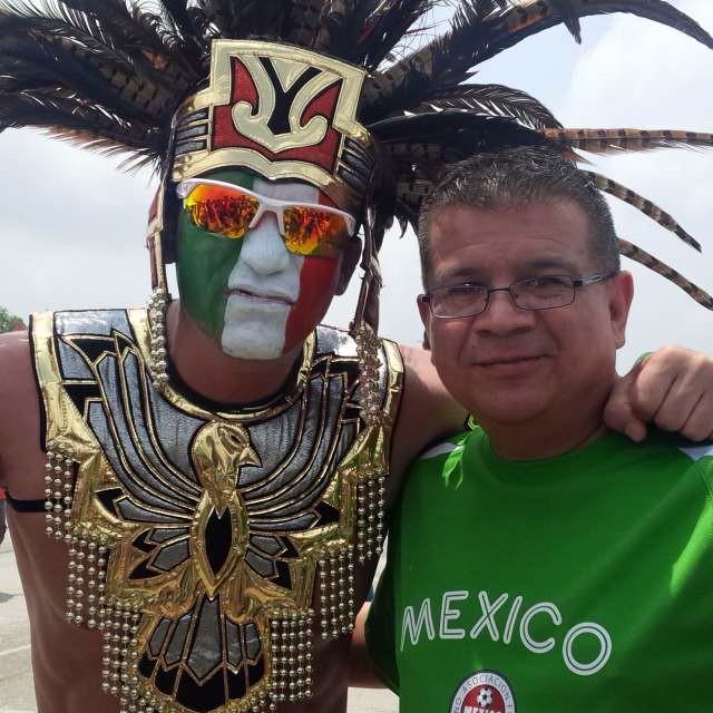 Danny8a's profile picture. looking to stay in touch with my friends and people I admire