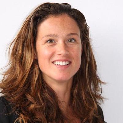 Adviseur duurzame inzetbaarheid | Interim | ontwikkeling nieuwe innovaties | mama van Lise en Kiki | kitesurfing in waves