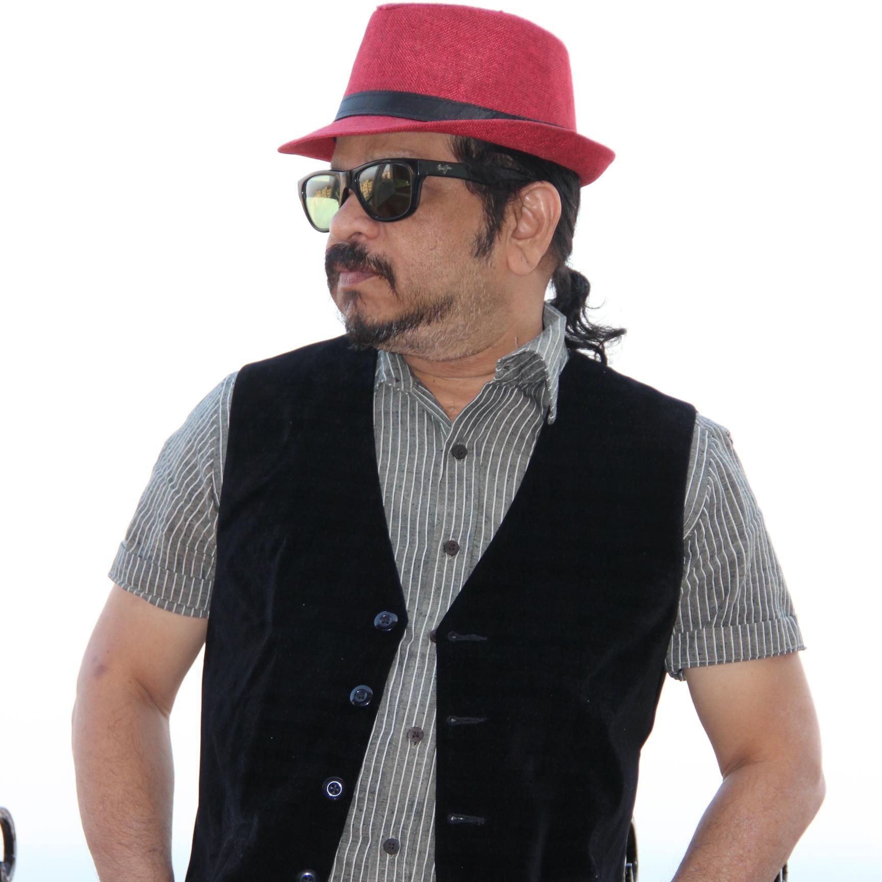 A unique film & fashion school launched by renowned filmmaker Mr.A.S.Geetha Krishna of  Kokila fame.film,fashion designing,interior&modelling under one roof