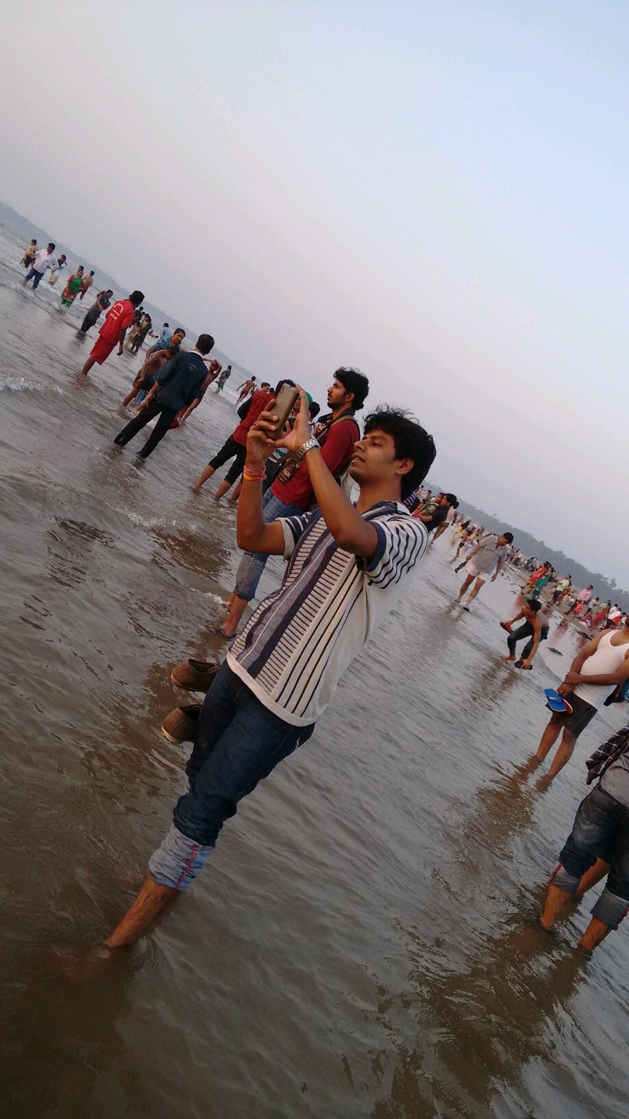i live my life each & every bit & byte of my life