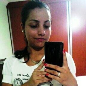 • Sei que nao sou perfeitah- mais faço do meu jeito... Se ta te incomodando é pQ ta fazendo efeitO' ♪