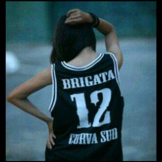 itaito12's profile picture. Don't copy my style !  That's all