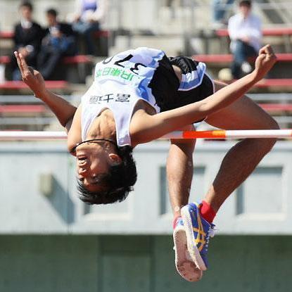 BuzzyOmoshiro's profile picture. 陸上競技の動画を見るのが好きだったので、いろいろな動画をまとめてカテゴリ・タグで分別して公開してます！