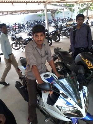 B.E student.. i love sachin