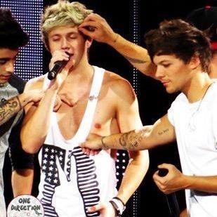• niall girl forever ❤️ • one direction above everything • 1D af • directioner •