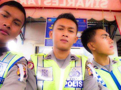 line : ryanpurnama , path : ryan purnama