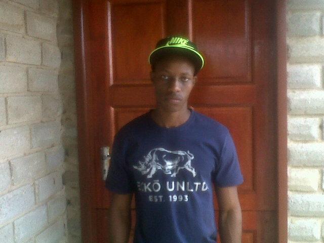 I'm me I'm nt tryin 2b sme1 I'm nt.                                     ODENDAALSRUS.