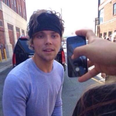 follow my new acc @dollfacestyles