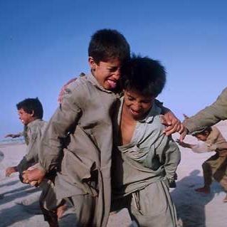 Providing schooling and community literacy programs for Afghan Refugees in Pakistan with @DEWA_Pakistan | Established in 2007 #refugeerights #educationrights