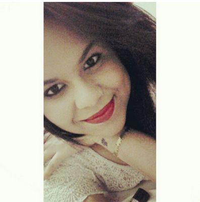 Me adoro como pessoa. Segue aí. instagram ; taysoares_