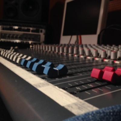 Instrumentales de rap, música experimental. AGBeats, alter-ego como beatmaker de @albagmorgade. Contacto: agbeatsmusic@gmail.com