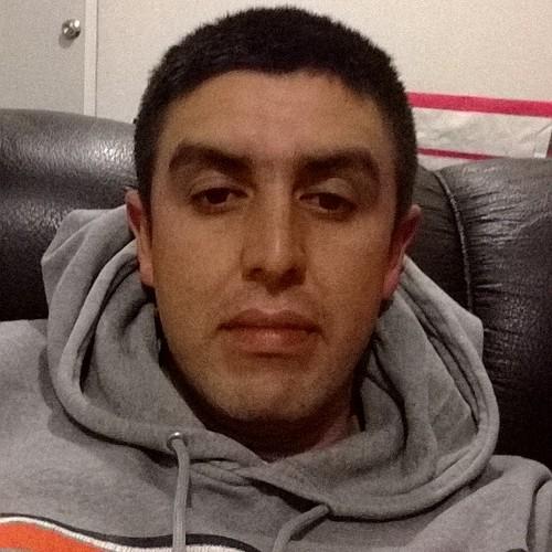 oscale1983's profile picture. 