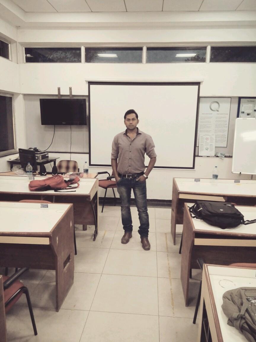 ramakan32474406's profile picture. 