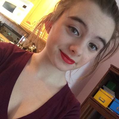 wtfxsusie's profile picture. senior year and im still the height of a 10 year old