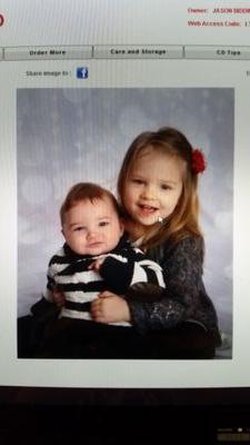 caseyjospencer's profile picture. 