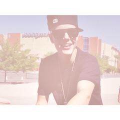 mahomie_that12's profile picture. 